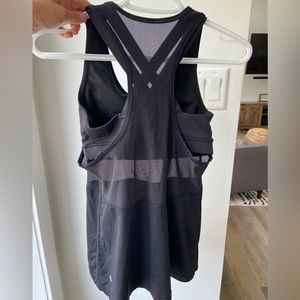 lululemon mesh tank with built in bra black